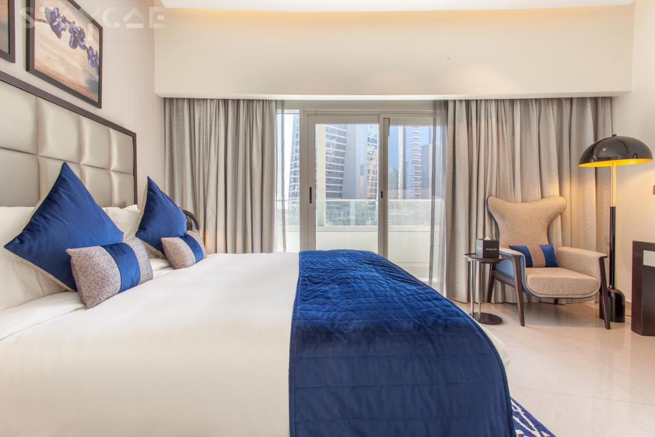 Staycae Holiday Homes - Majestine Dubai Luaran gambar