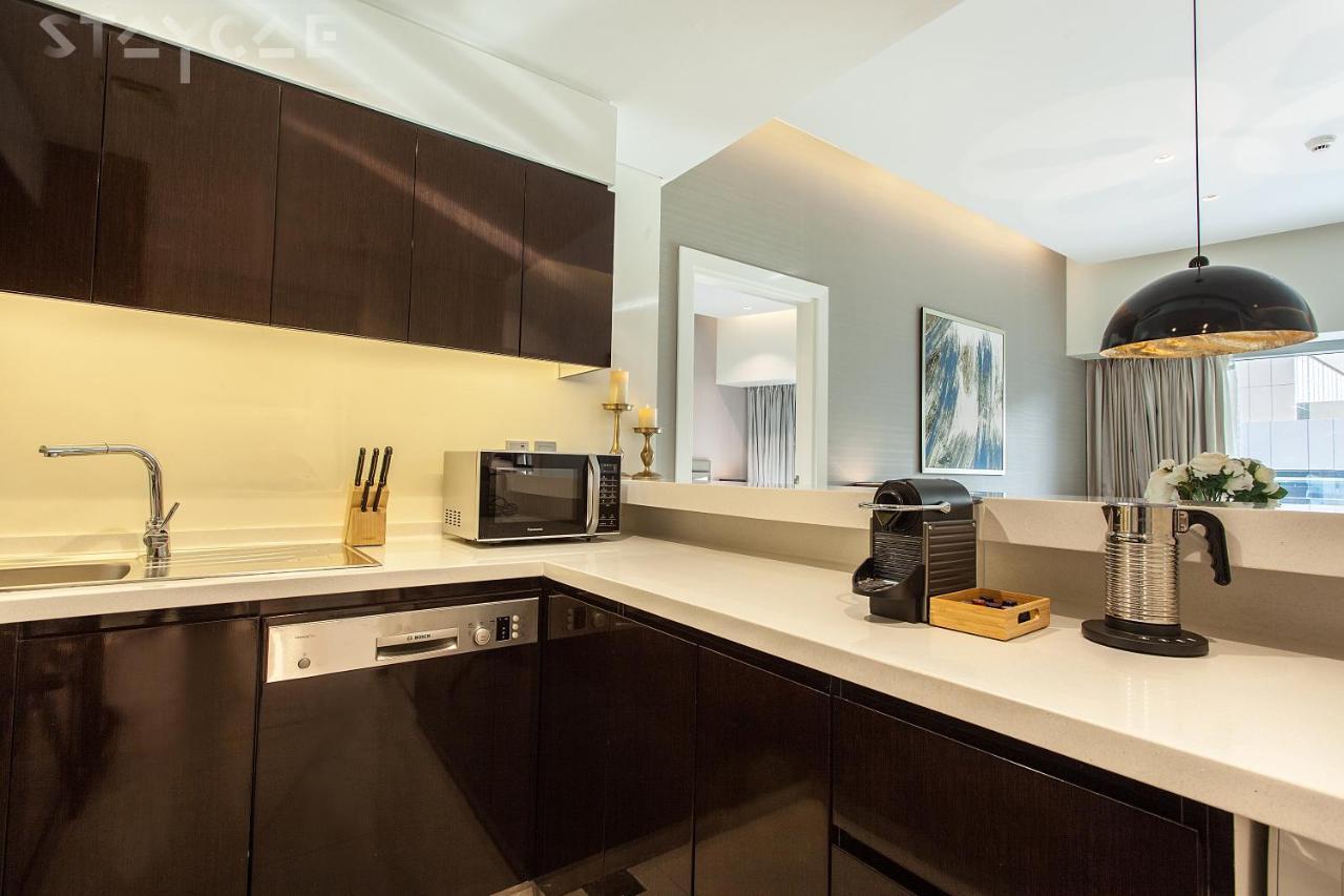 Staycae Holiday Homes - Majestine Dubai Luaran gambar